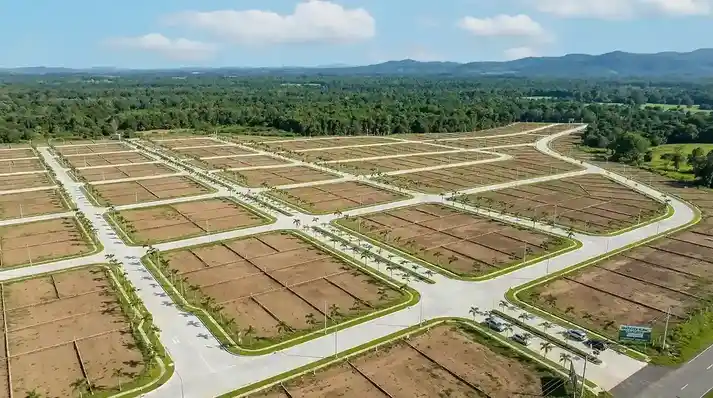 Strategic location of residential plots in Vizag in prime road corridors and the coastal corridor